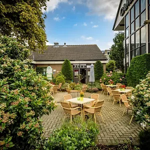 Campanile Y Restaurante Oost Hotel